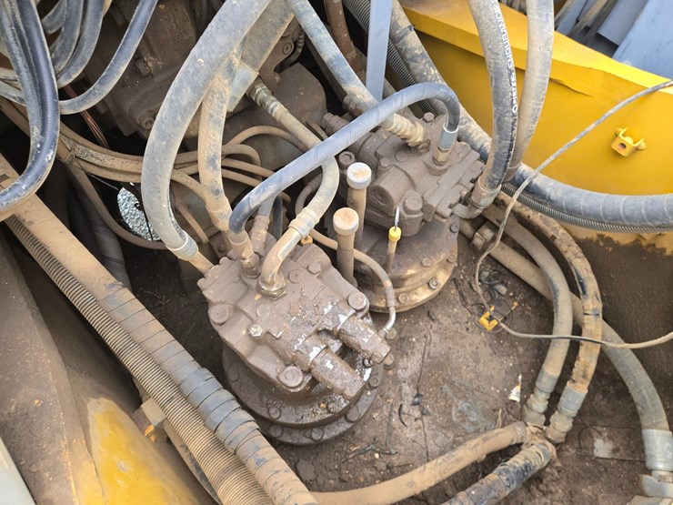 deere-470g-lc-image-41