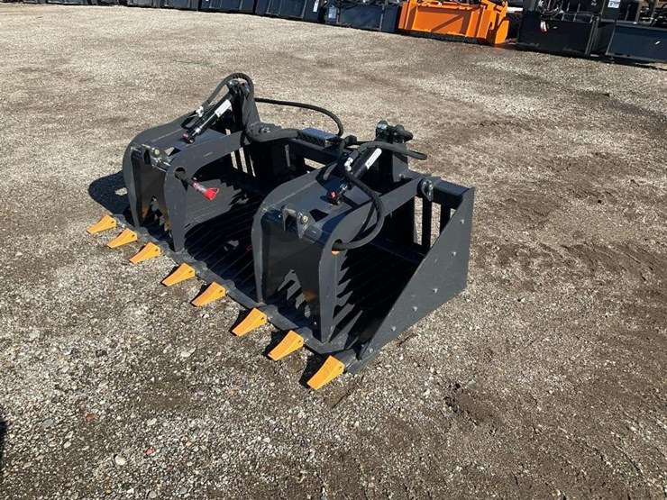 #1378-•-landhoner-skid-steer-grapple-bucket-image-1