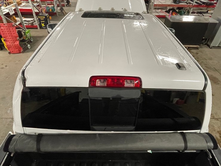 2012-dodge-3500-image-78