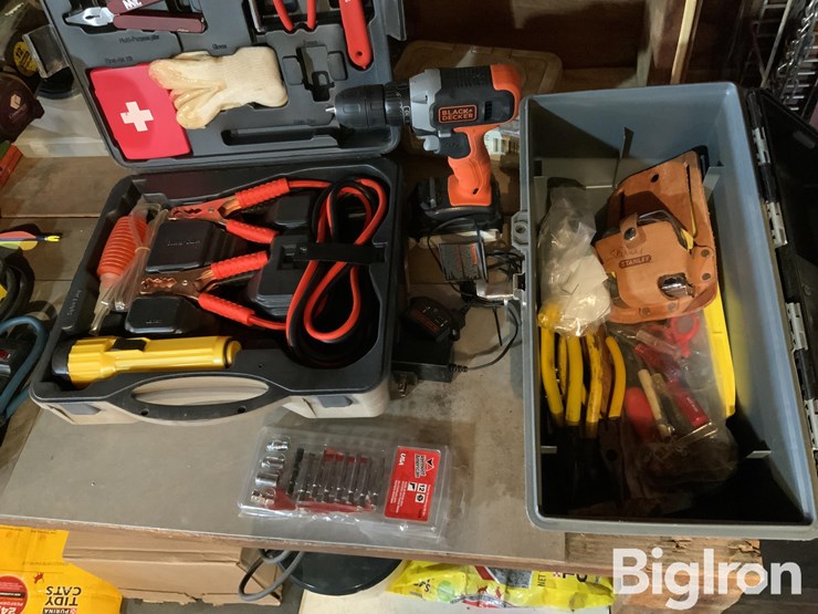 drill,-jumper-cables,-tools-image-4