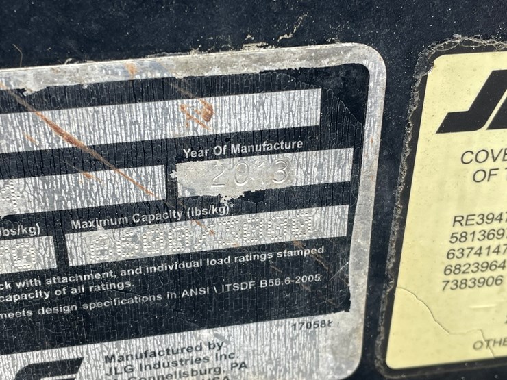 2013-jlg-g6-42a-image-74