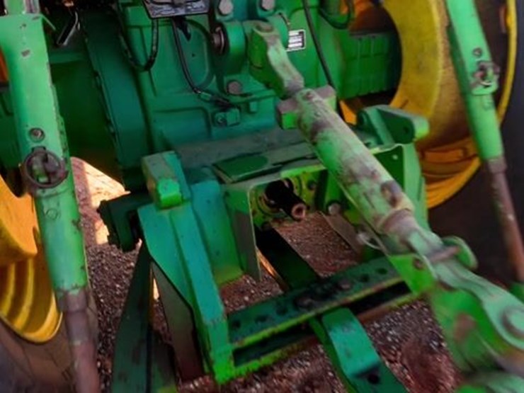 1989-john-deere-4755-image-44