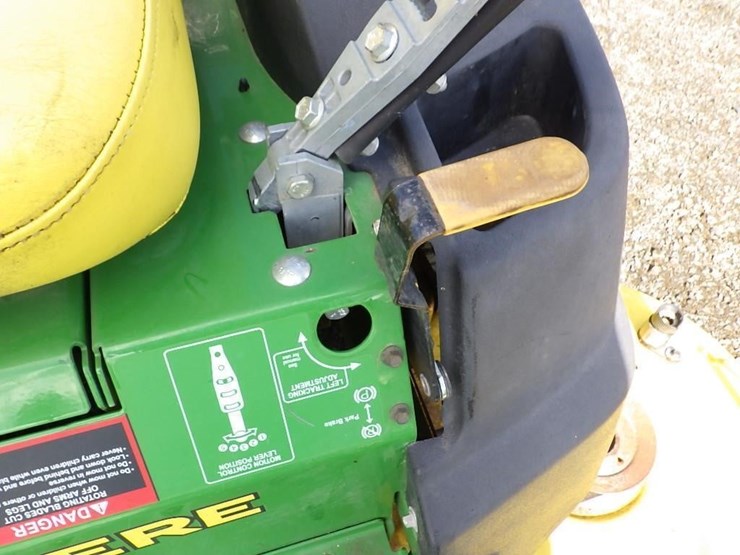 john-deere-z445-image-18