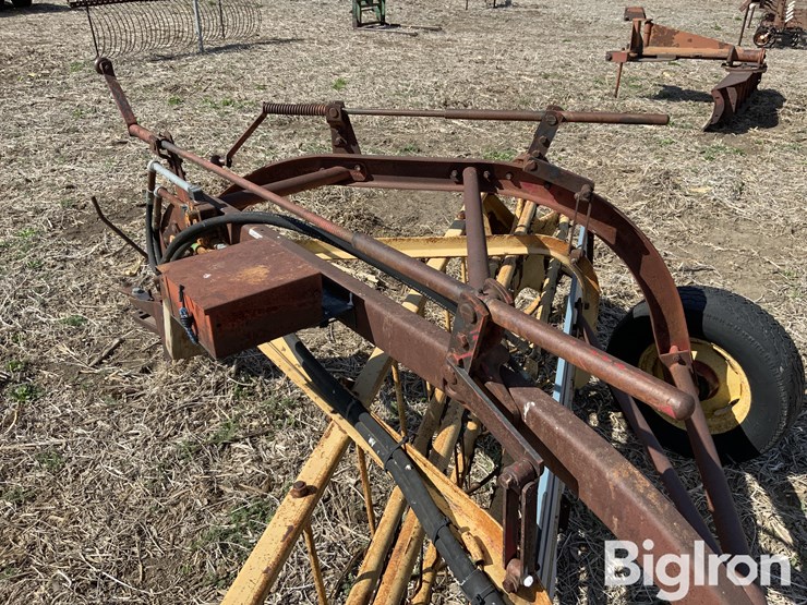 new-holland-256-image-16