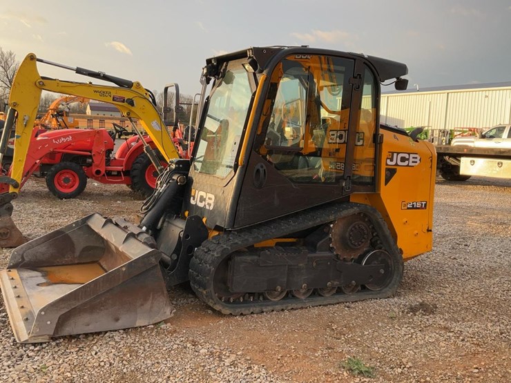 2022-jcb-215t-image-1