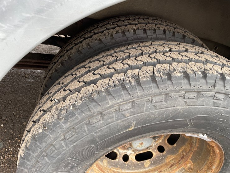 2008-dodge-3500-image-16