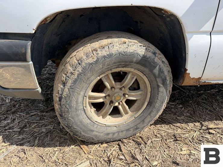 2005-chevrolet-silverado-1500-image-9