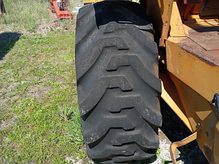 1979-case-586c-image-42