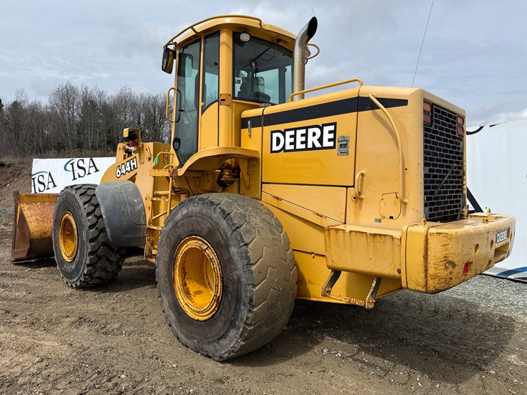 deere-644h-image-3