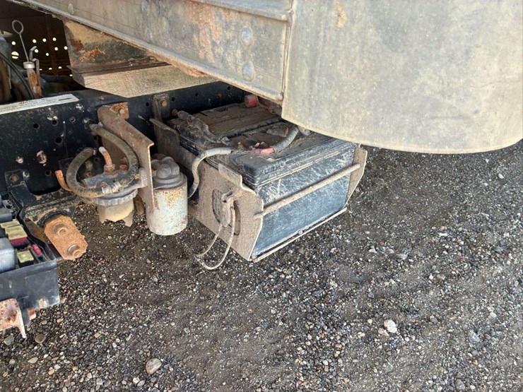 box-truck-image-15