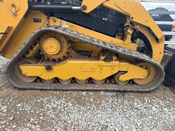 2017-caterpillar-279d-image-48