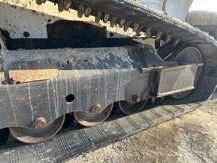 2017-bobcat-t550-image-50