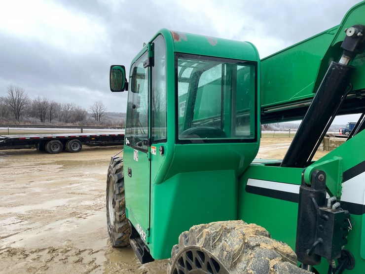 2014-sky-trak-6042-image-13