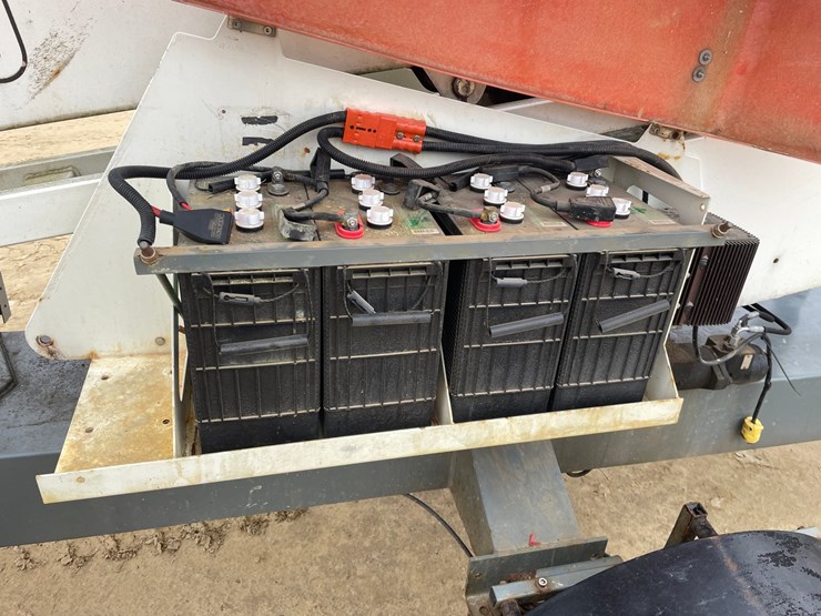 #7513-•-(m-4)-2018-snorkel-tl49j-towable-boom-lift-image-50