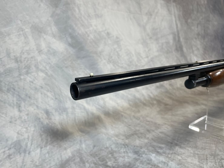 #4120-•-mossberg-500c,-20-ga.-pump-action-shotgun,-sn:-l323037,-(neenah,-wi)-image-9