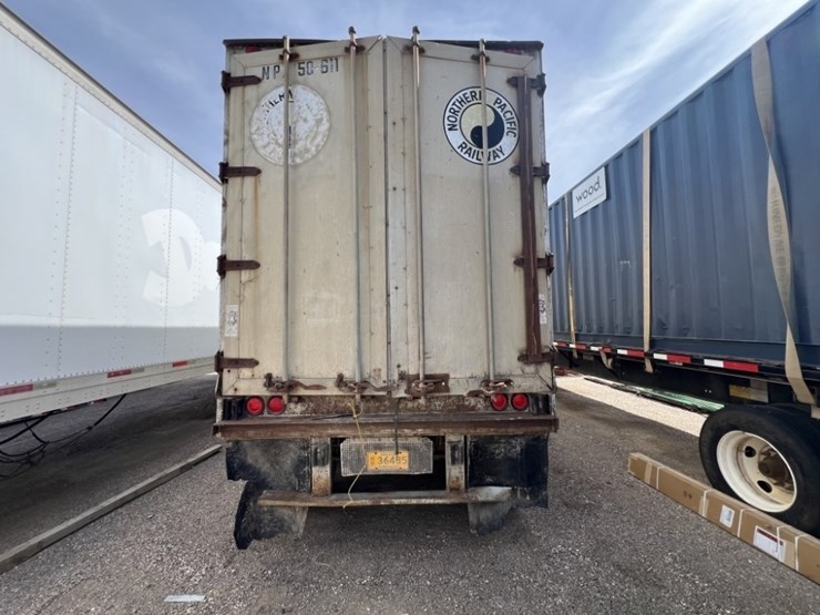 1966-utility-van-image-4