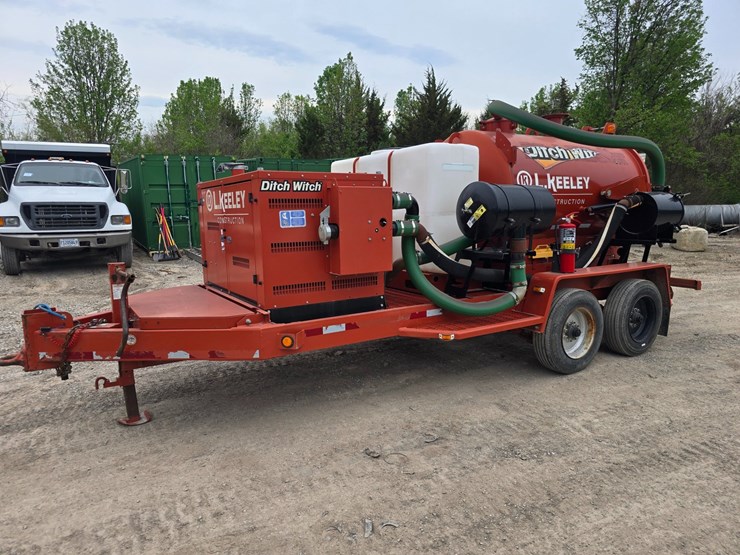 2017-ditch-witch-fx30-image-4