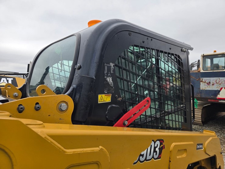 caterpillar-259d3-image-38