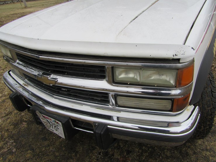 1997-chevrolet-3500-image-25