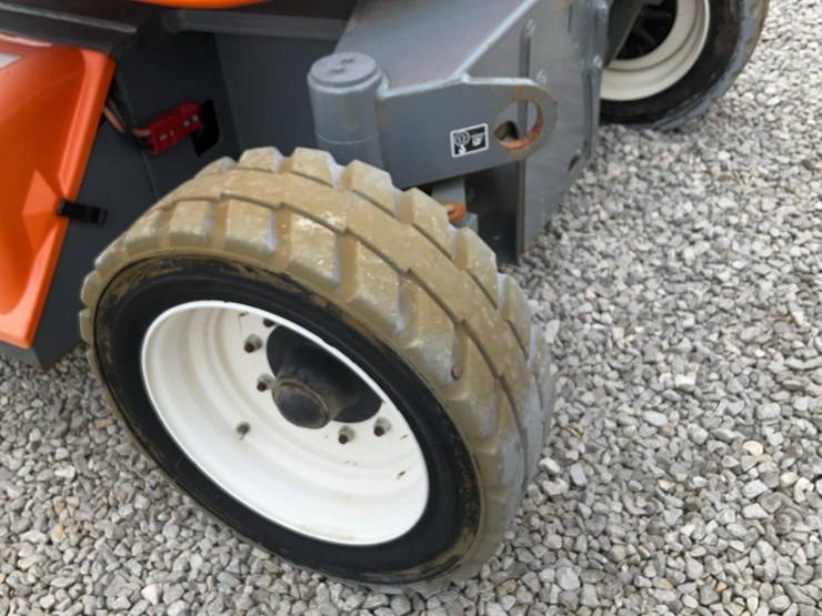 #306-•-2016-snorkel-46'-electric-articulated-boom-lift-image-24