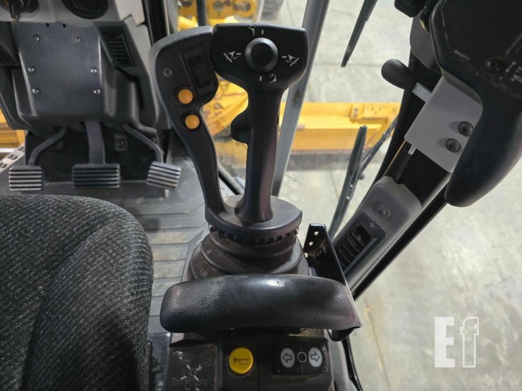 2019-caterpillar-140m3-image-14