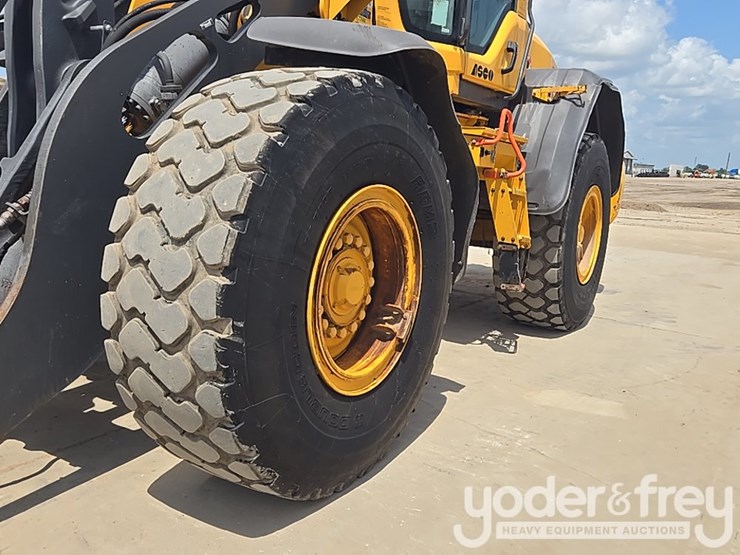 2021-volvo-l90h-image-11