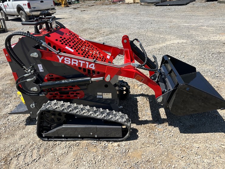#1924-•-ysrt14-mini-skid-steer-image-2