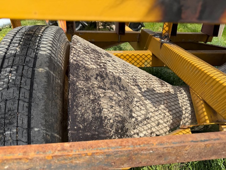 #45251-•-scotts-levee-packer-with-w&a-seeder-image-9