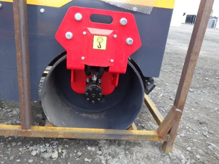 2026-sdlool-1000-vibratory-smooth-drum-roller-image-6