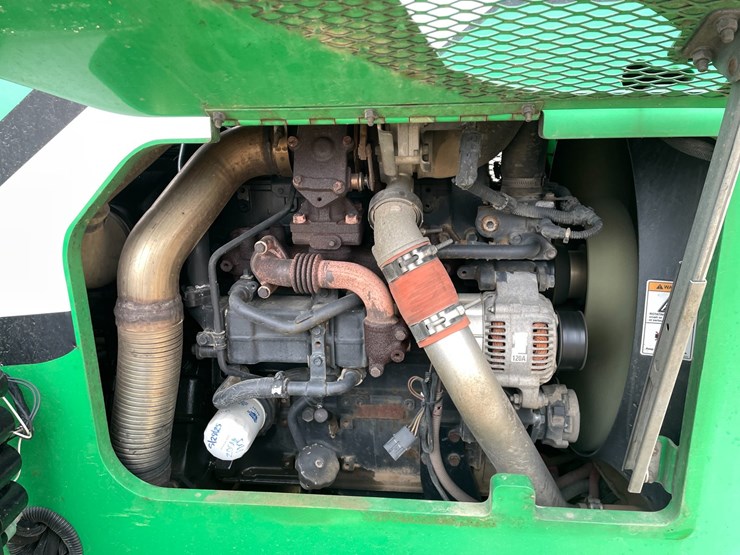 2014-sky-trak-6042-image-43