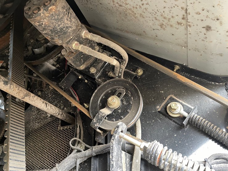 gleaner-r65-image-24