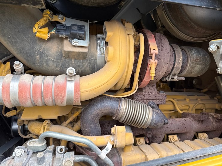 deere-700k-lgp-image-42