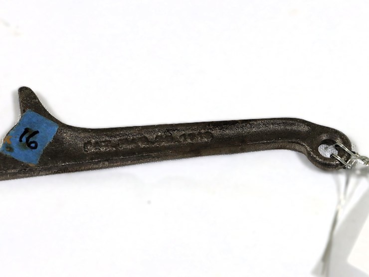 #47-•-cast-iron-stem-whistle-handle-image-3