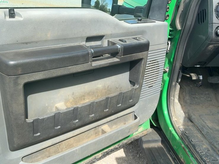 2014-ford-f450-image-19