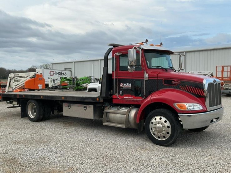 2021-peterbilt-337-image-7