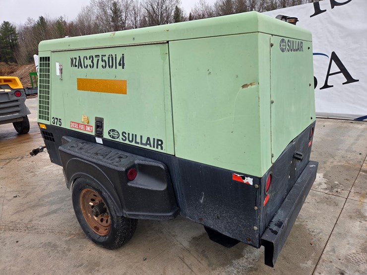 john-deere-4045hf285-image-3