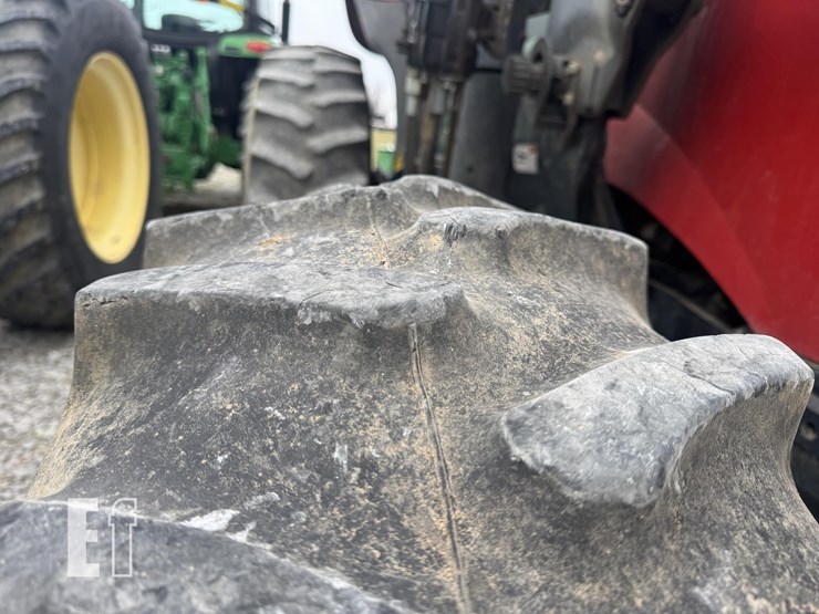 case-ih-farmall-120a-image-4