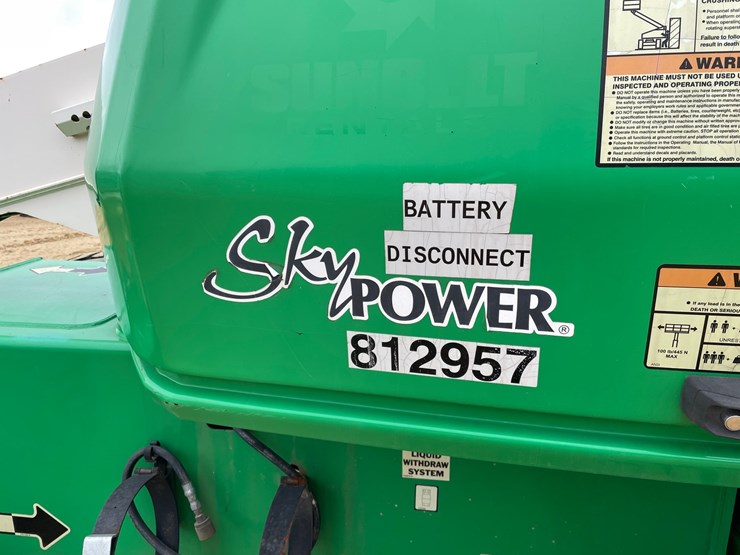 2016-jlg-400s-image-9