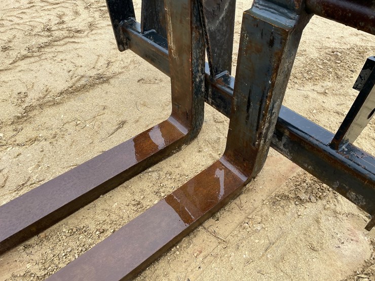 #7554-•-geni-5519-quick-attach-mast-with-forks-image-8