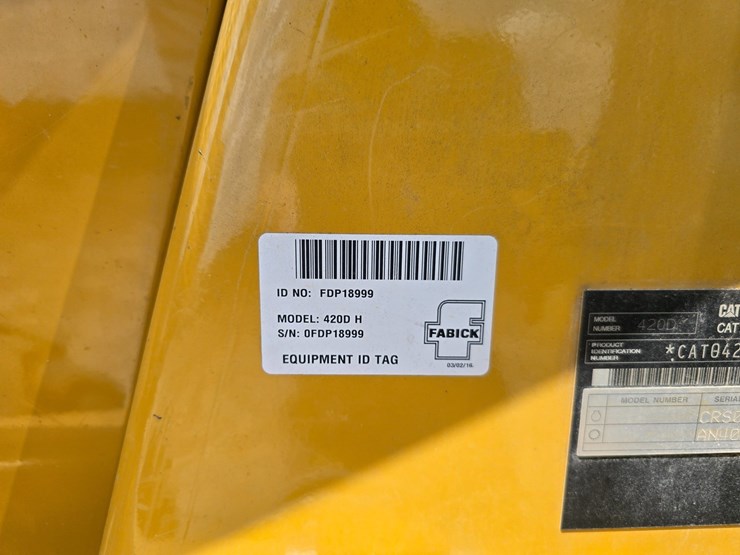 2005-caterpillar-420d-image-32