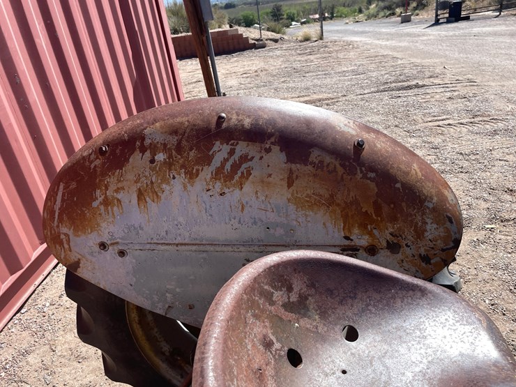 ford-tractor-image-60