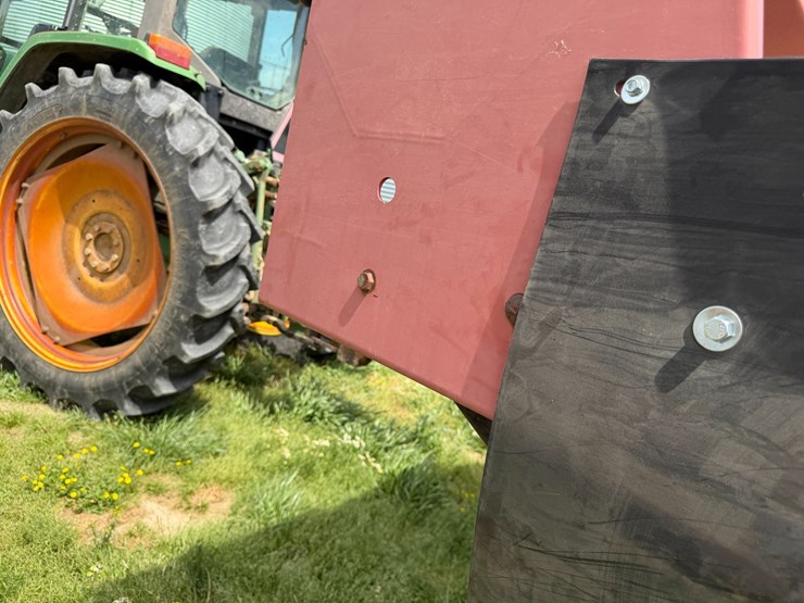 #45251-•-scotts-levee-packer-with-w&a-seeder-image-20