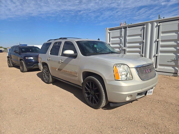 2009-gmc-yukon-slt-image-2