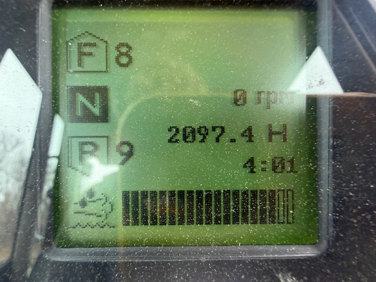 2016-case-1650m-image-65