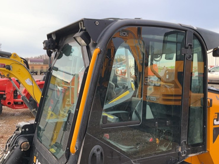 2022-jcb-215t-image-18