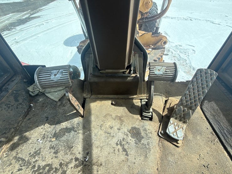 2019-champion-780a-image-45