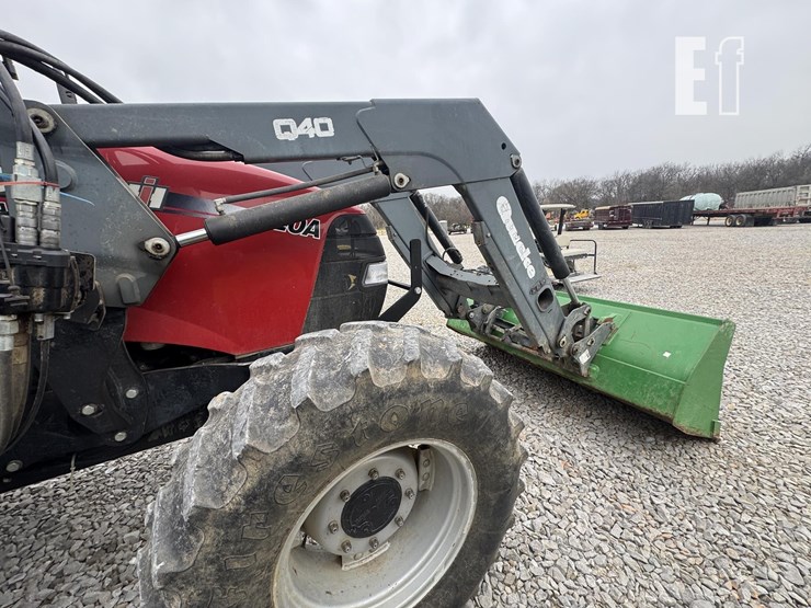 case-ih-farmall-120a-image-7