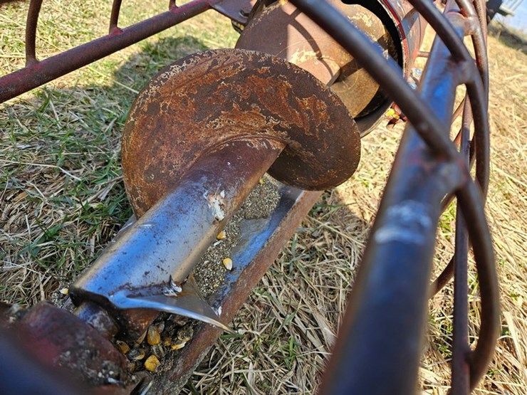 #539-•-fetral-grain-auger-image-19