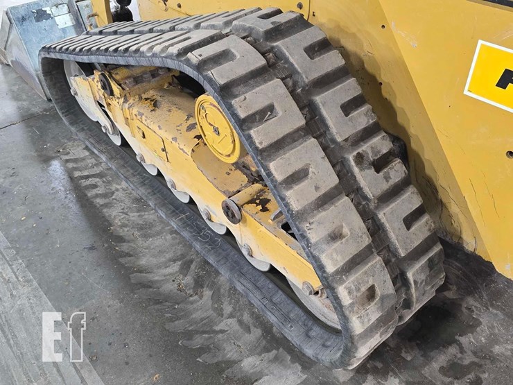 2021-caterpillar-289d3-image-32