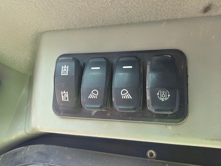 caterpillar-259d3-image-47